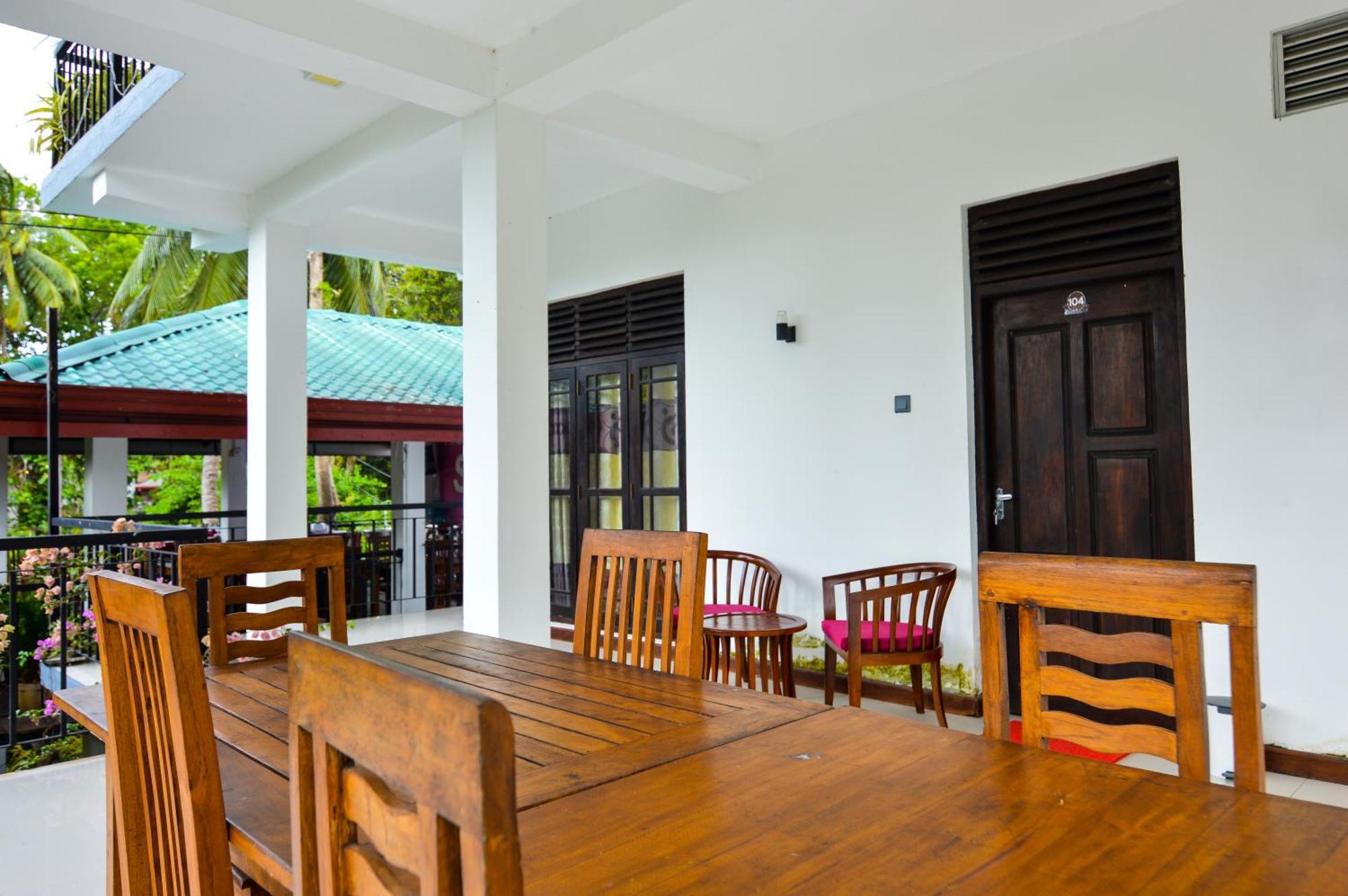 Hotel Siyathma Polonnaruwa Exterior photo