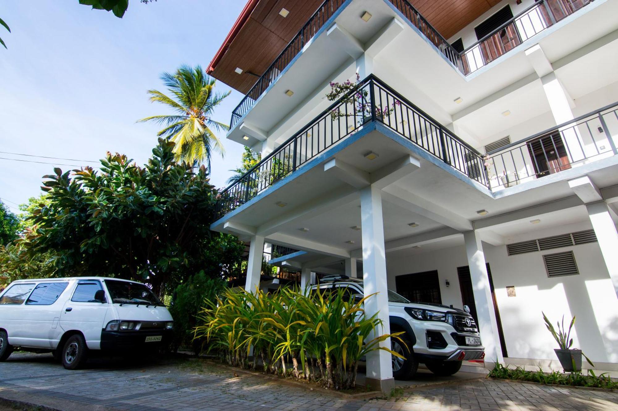 Hotel Siyathma Polonnaruwa Exterior photo
